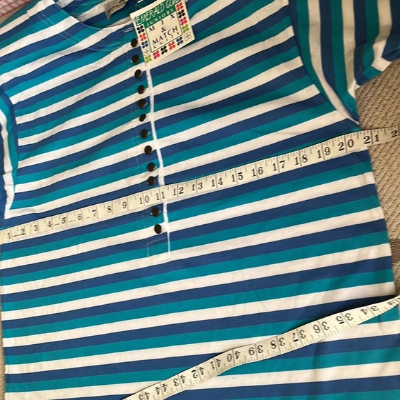 Vintage Emerald Club Juniors shoulder pads striped T-shirt - Picture 8 of 14